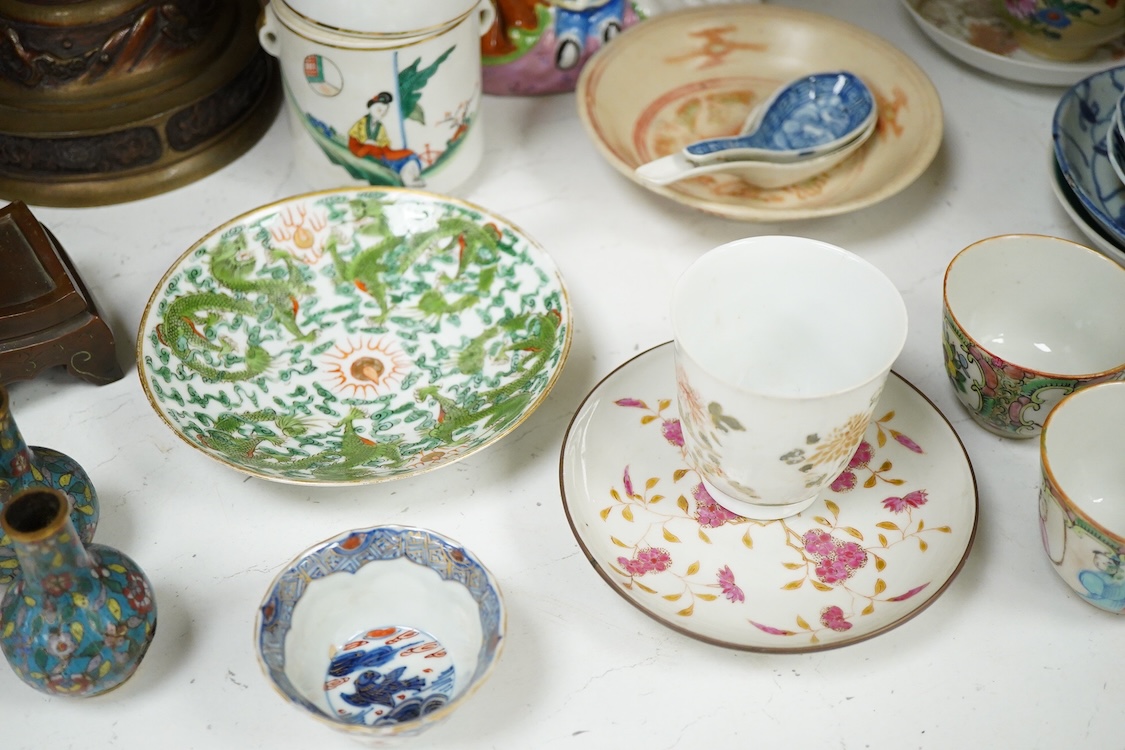 A collection of Chinese and Japanese collectables to include bronzes, cloisonné, 18th century and later ceramics etc